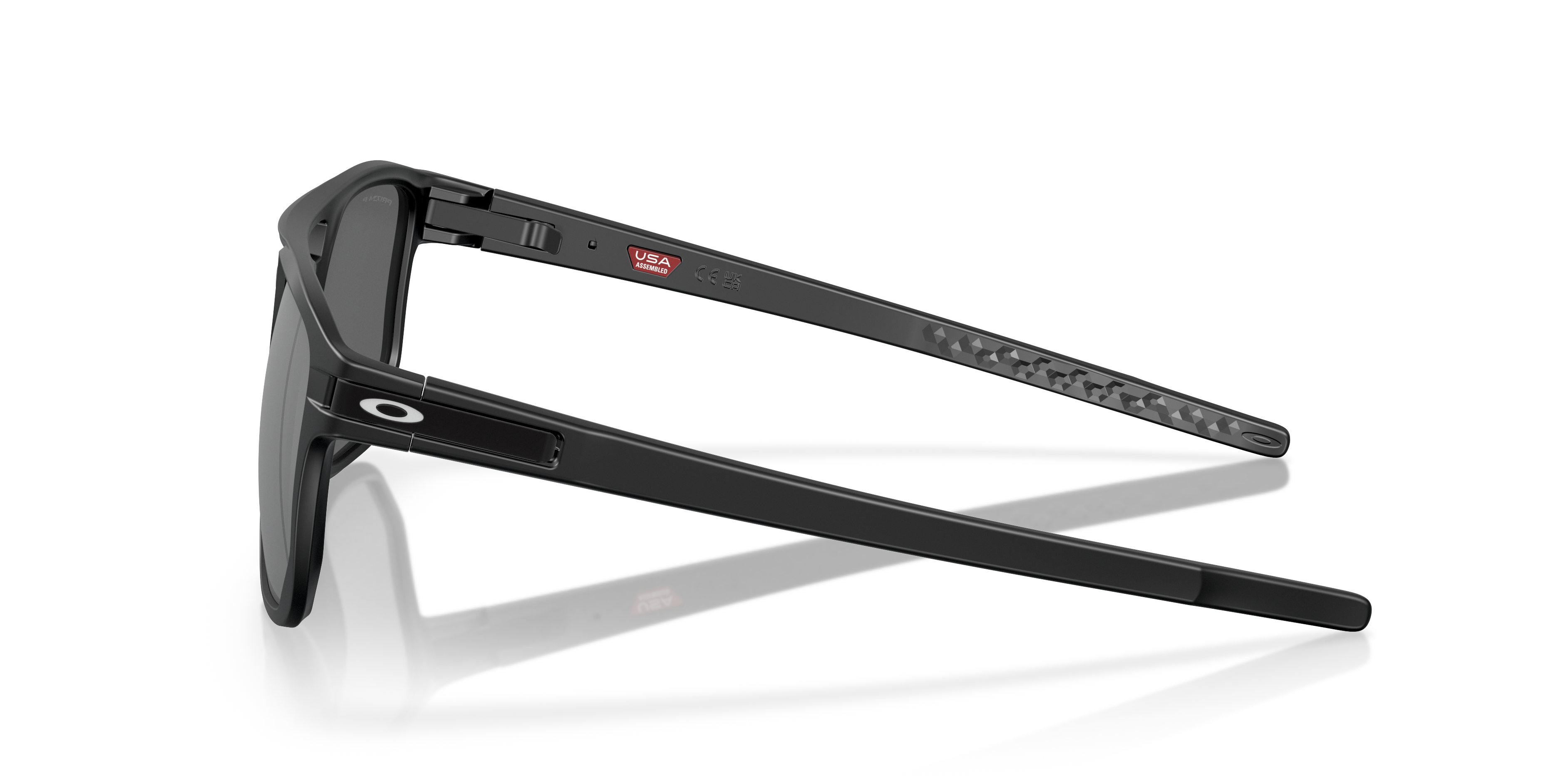 Oakley OO9436 Latch™ Beta