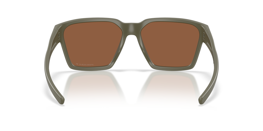 Oakley OO9497 Briza Latitude Collection