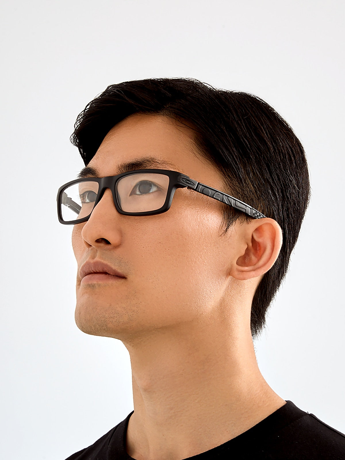 Oakley OX8026 Currency™
