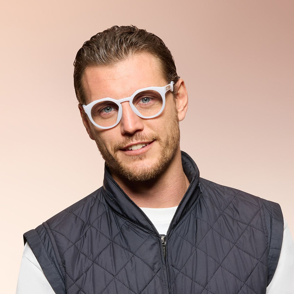 Oakley OX8139 HSTN Seek Collection